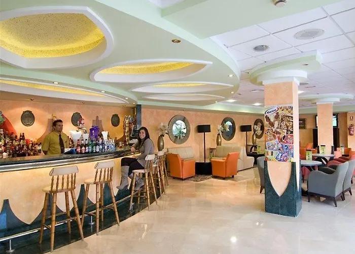 Servigroup Rialto 3* בנידורם