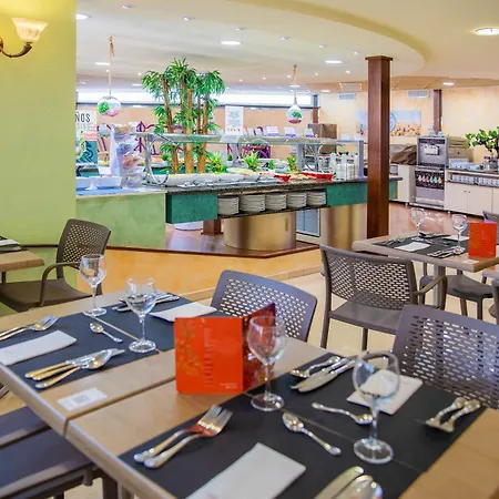 מלון Servigroup Rialto 3*