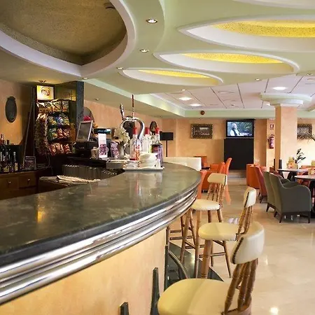 Servigroup Rialto מלון בנידורם